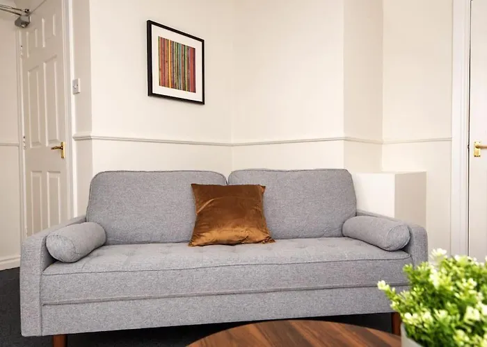 Central Washington Apartment